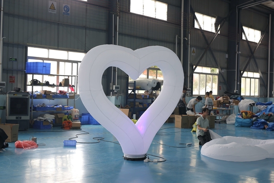 2.5M Diameter Inflatable Lighting Decoration Heart Belt LED Light