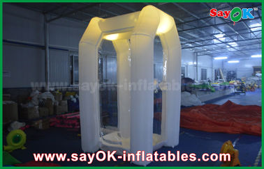 Your Own Logo 1.5mLX2mWX 2.5mH Inflatable Money Booth With Oxford Cloth For Event