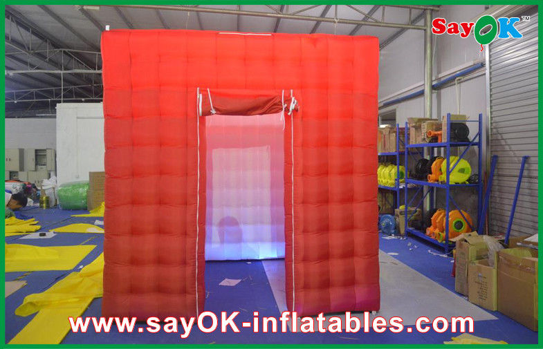 Inflatable Cube Tent Red 2 Door Inflatable Photo Booth With Top Opening Amusement Park Use